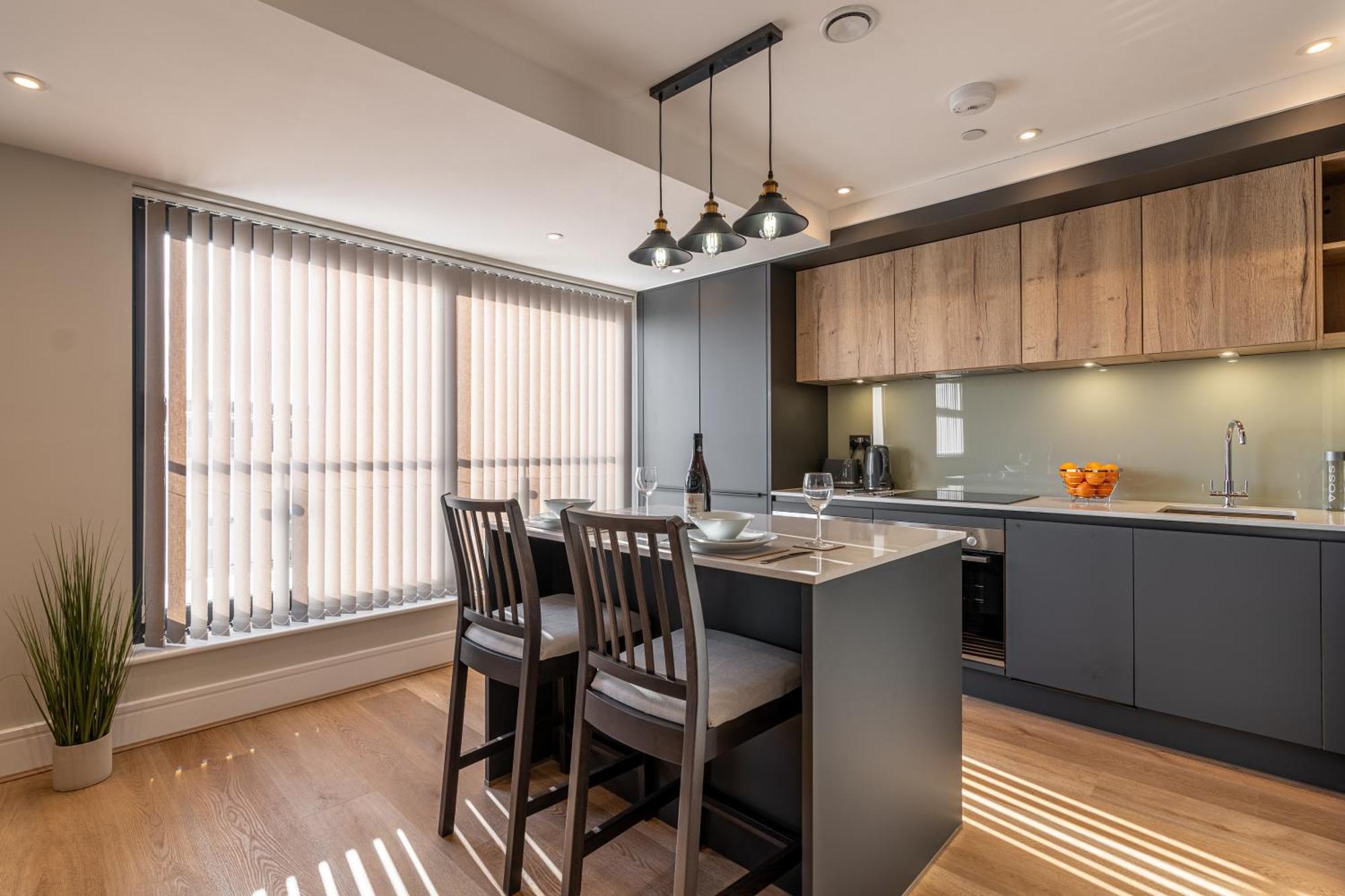Bond House By Celador Apartments เรดดิ้ง ภายนอก รูปภาพ